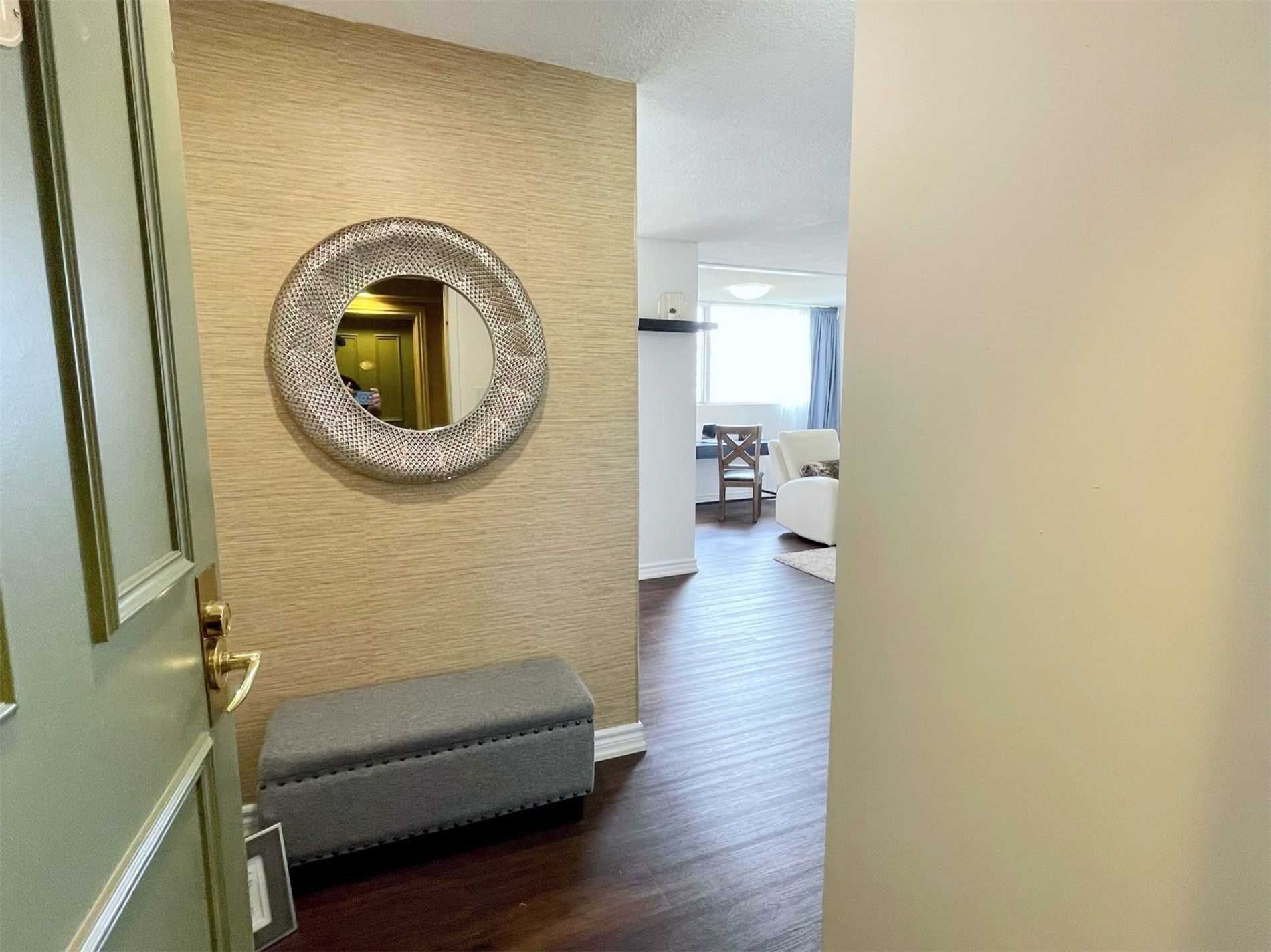 Listing W5965753 - Large Photo # 3
