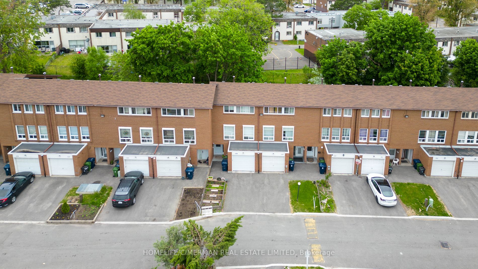 6448 Finch Ave W, #189