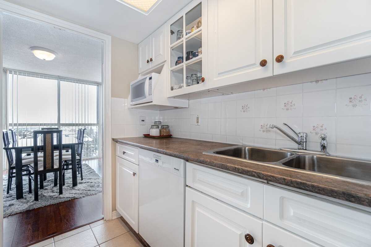 Listing W5966015 - Large Photo # 19