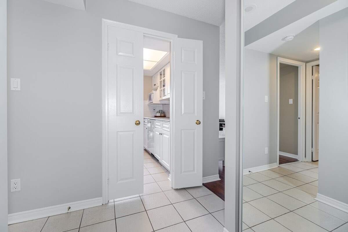 Listing W5966015 - Large Photo # 10