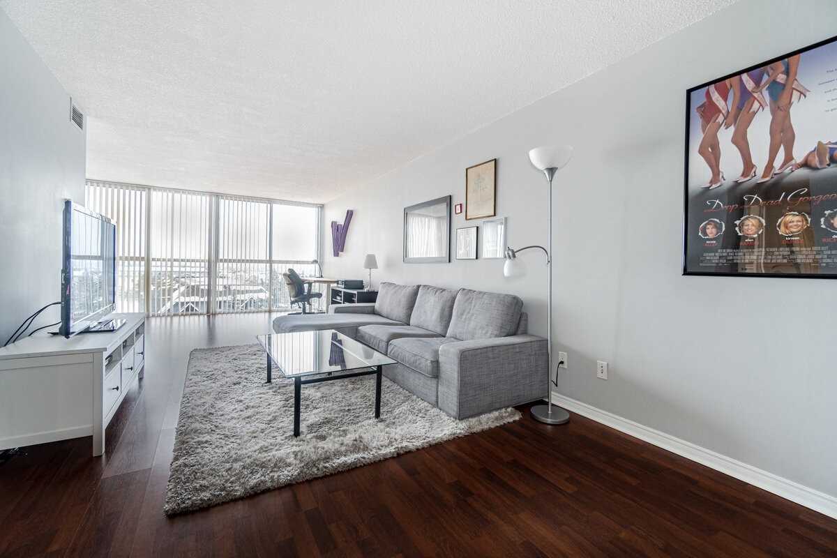 Listing W5966015 - Large Photo # 12