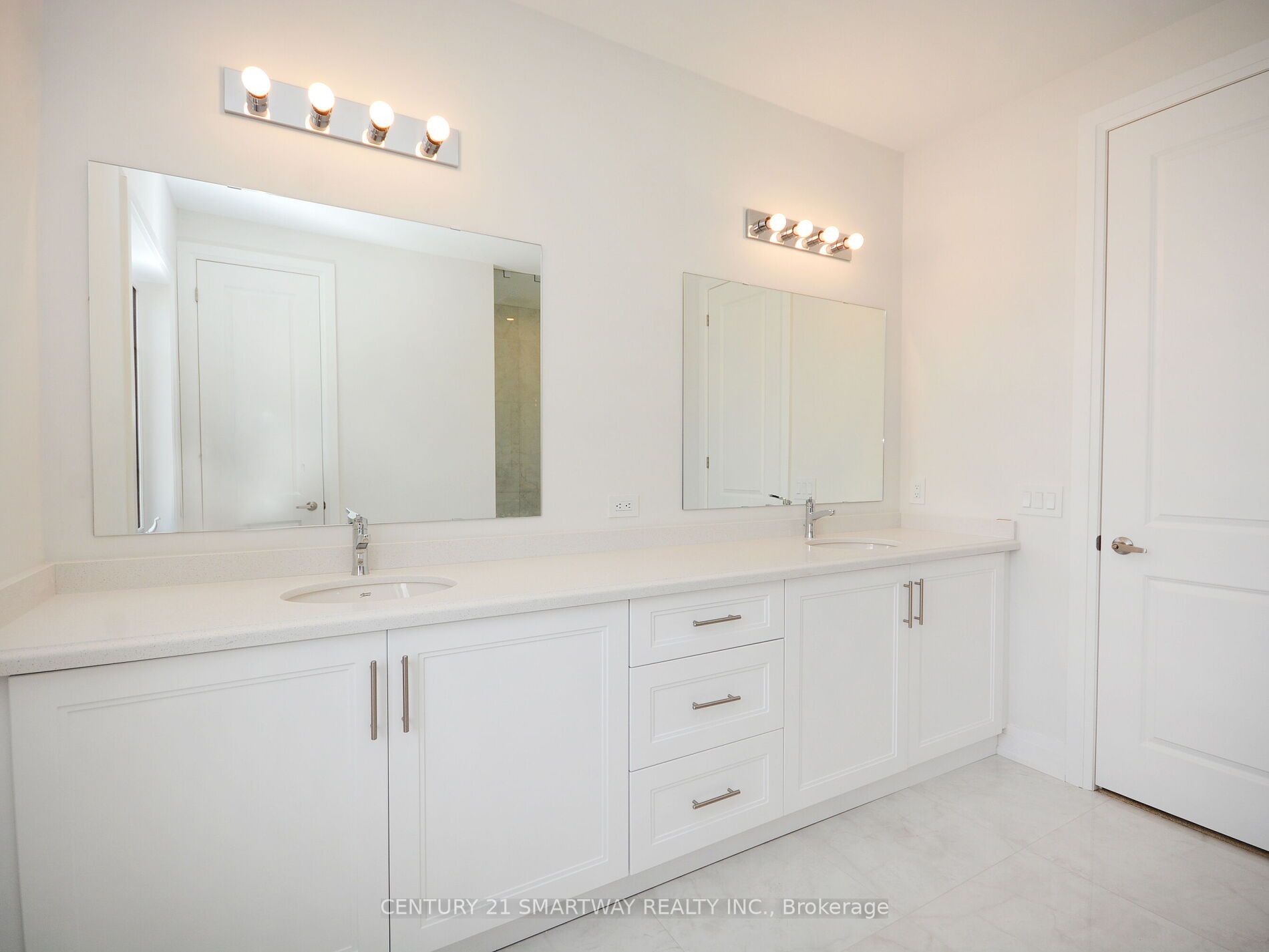48 Jura Cres