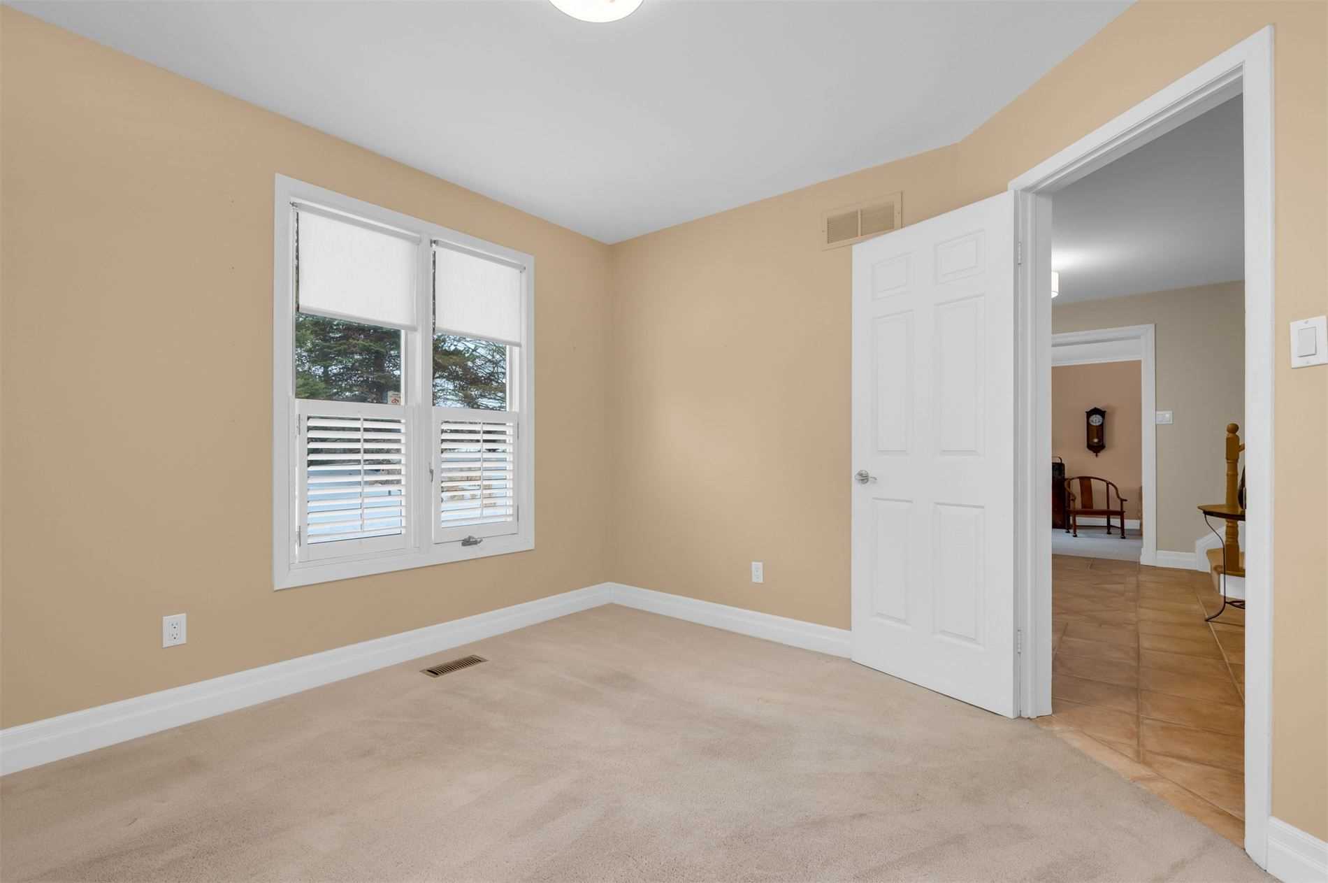 Listing W5966327 - Large Photo # 14