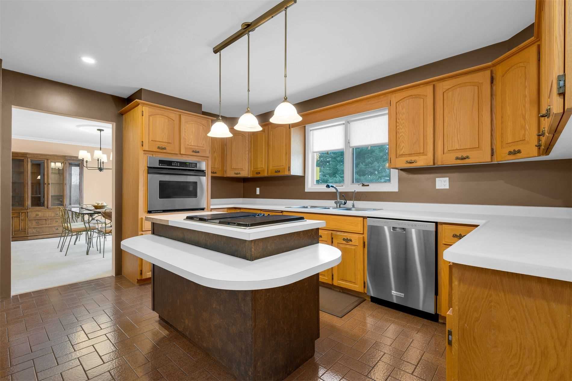 Listing W5966327 - Large Photo # 7