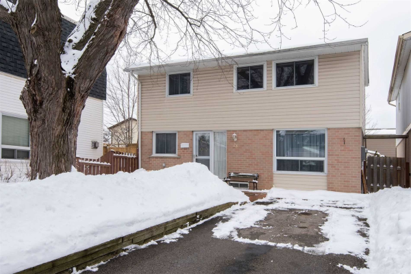 23 Homer Sq, Brampton