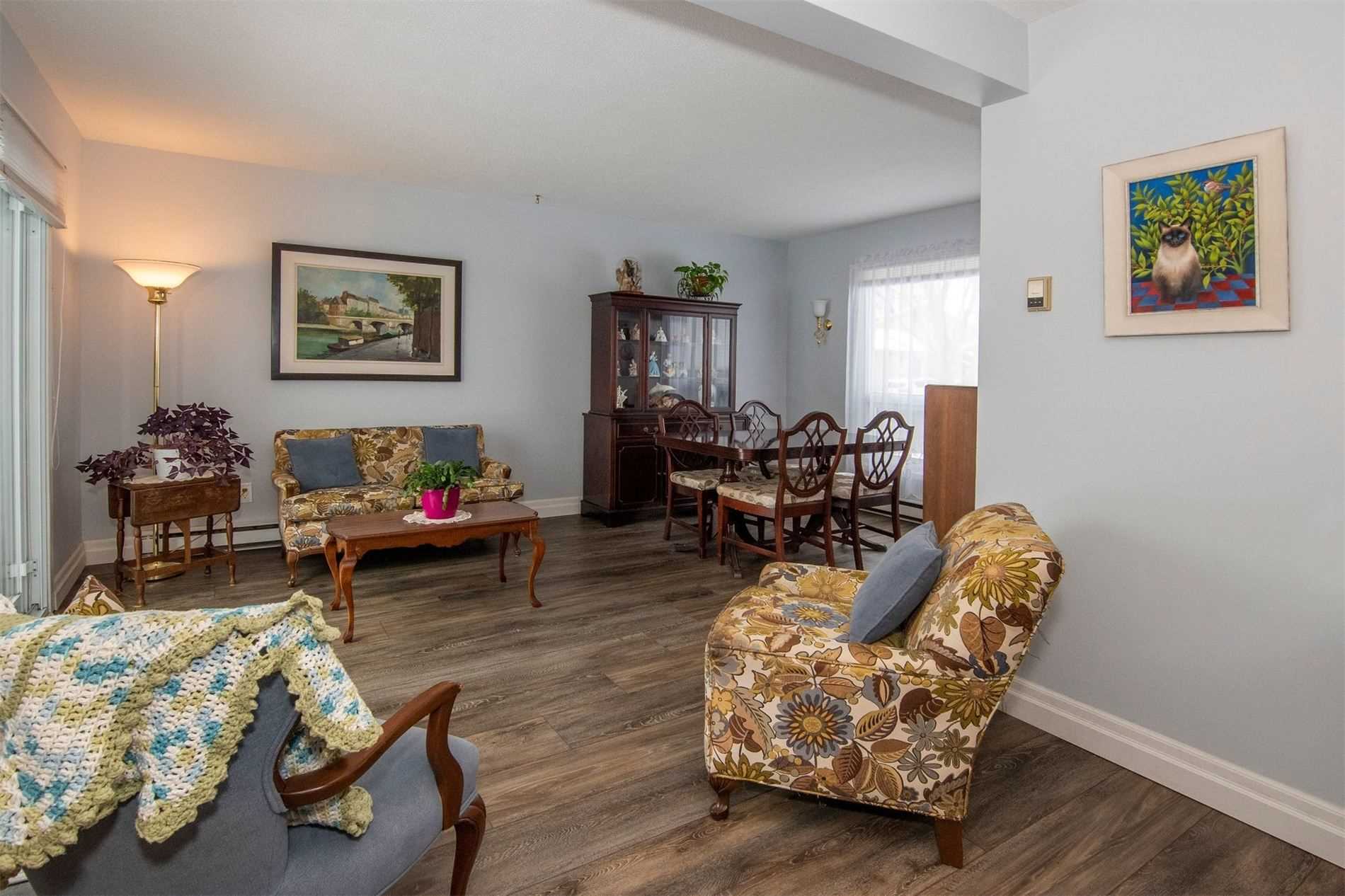 Listing W5966379 - Large Photo # 12