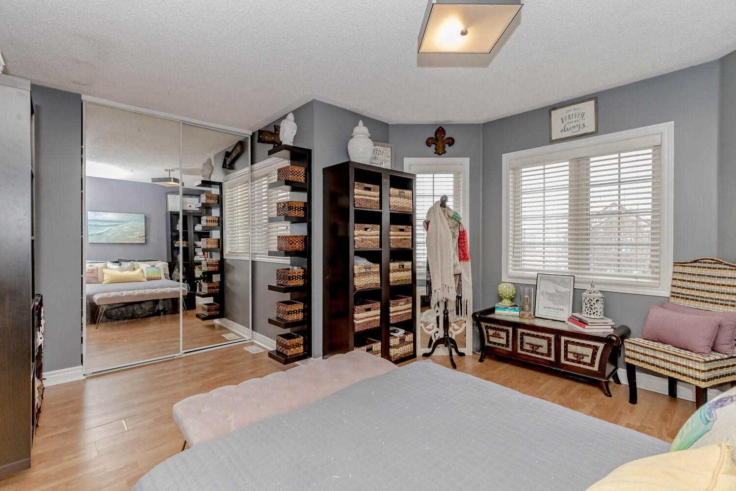 Listing W5966405 - Large Photo # 24