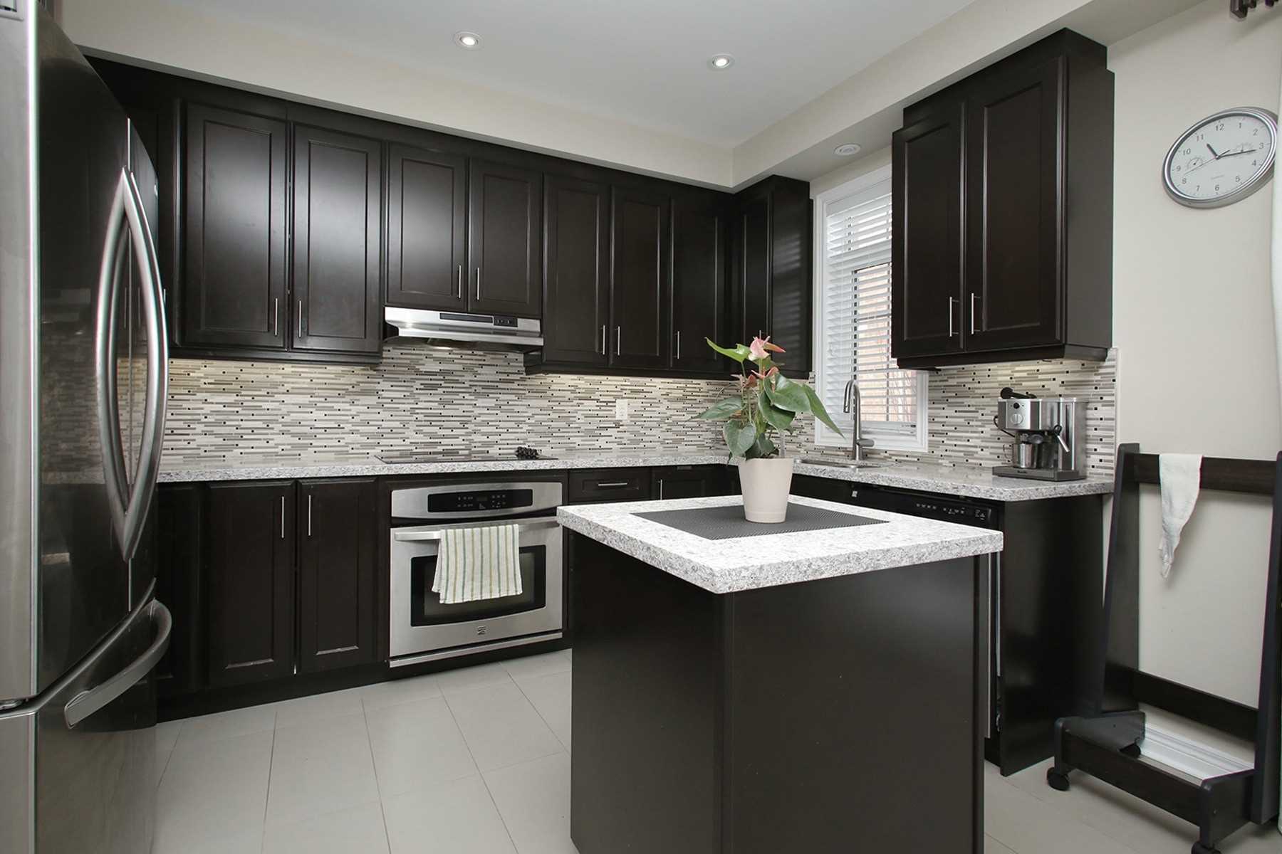 Listing W5966409 - Large Photo # 13