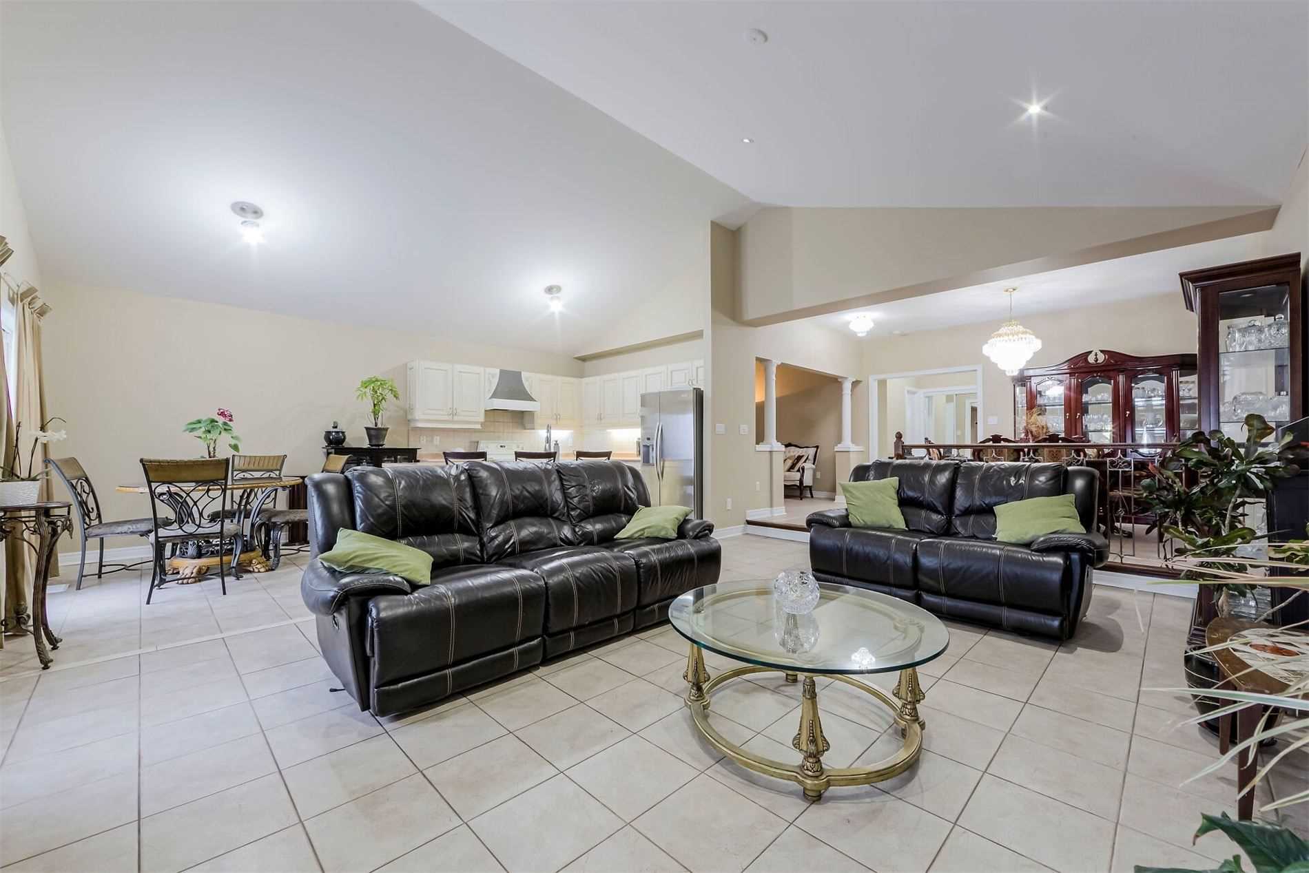 Listing W5966431 - Large Photo # 11