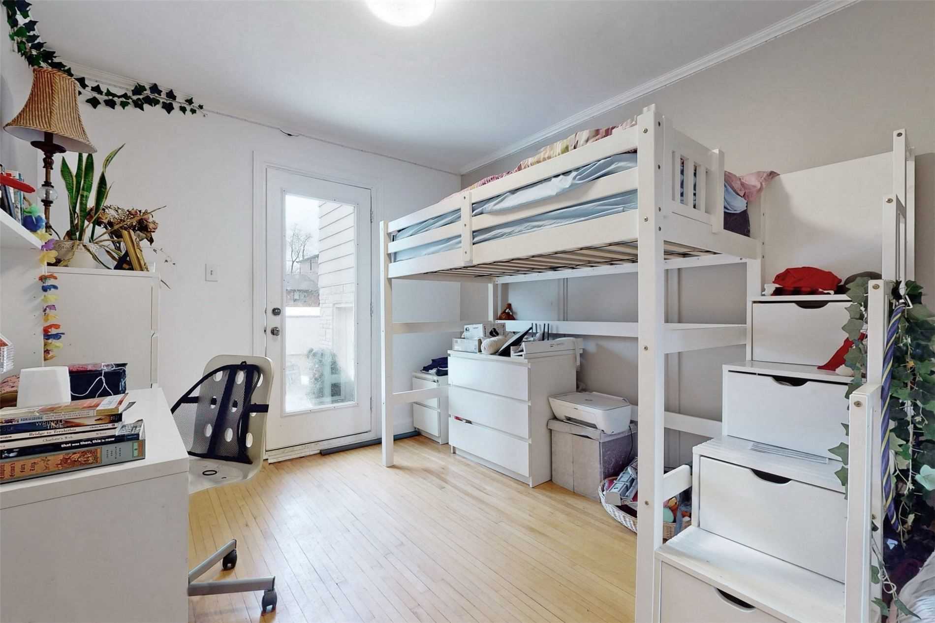 Listing W5966609 - Large Photo # 12
