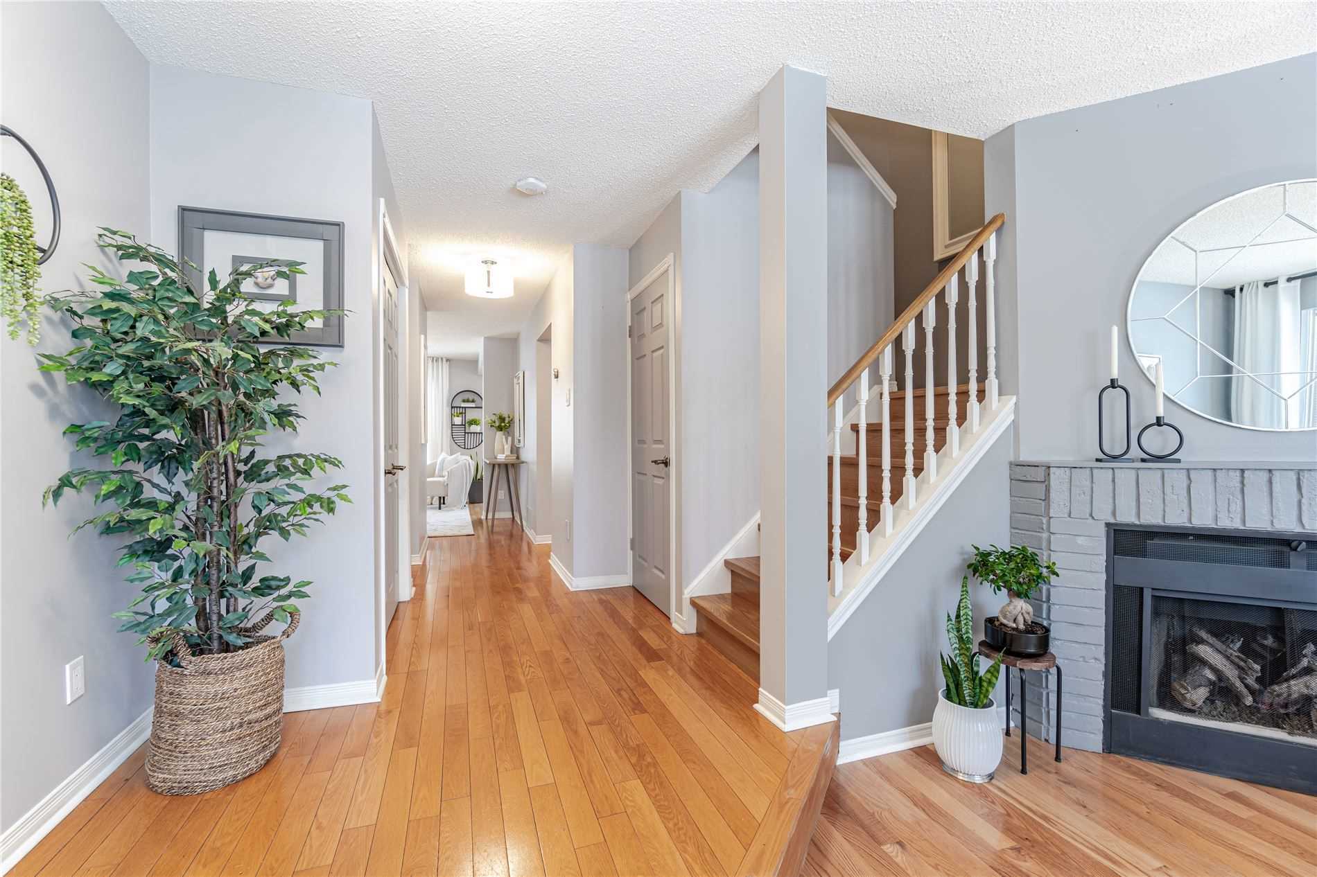 Listing W5966641 - Large Photo # 3