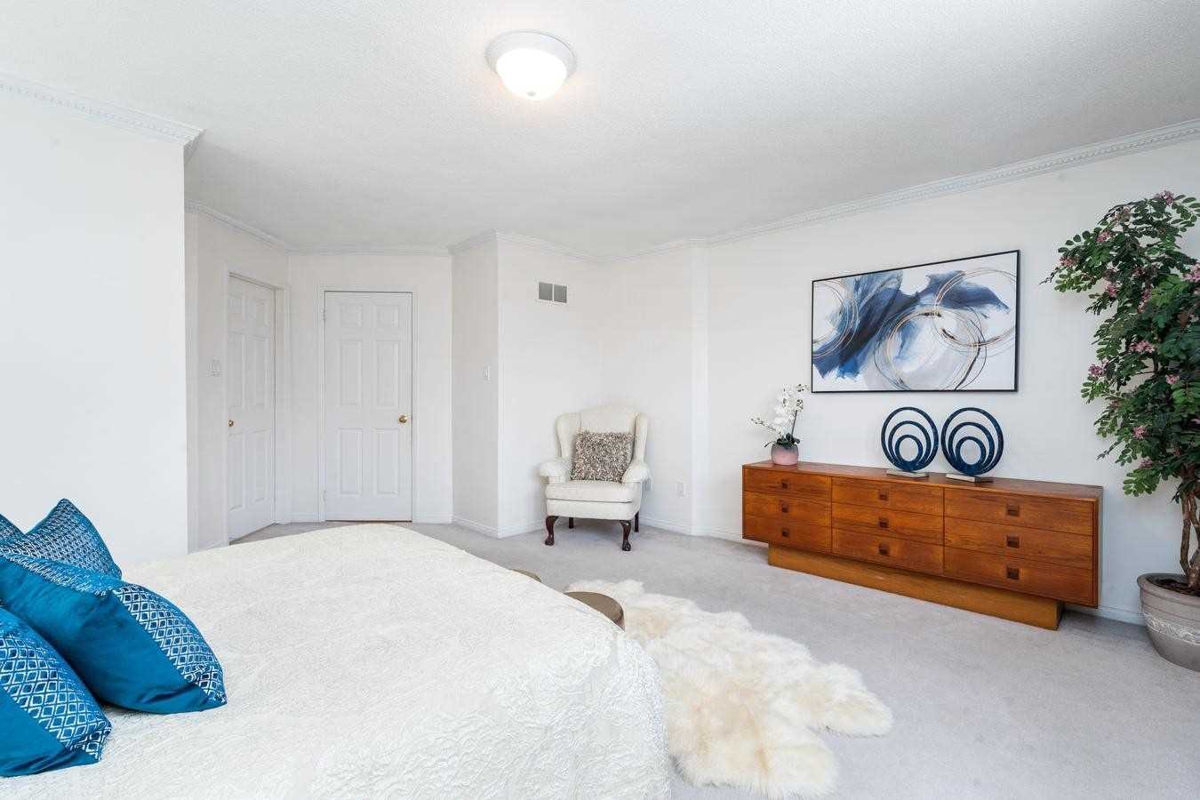Listing W5966889 - Large Photo # 28