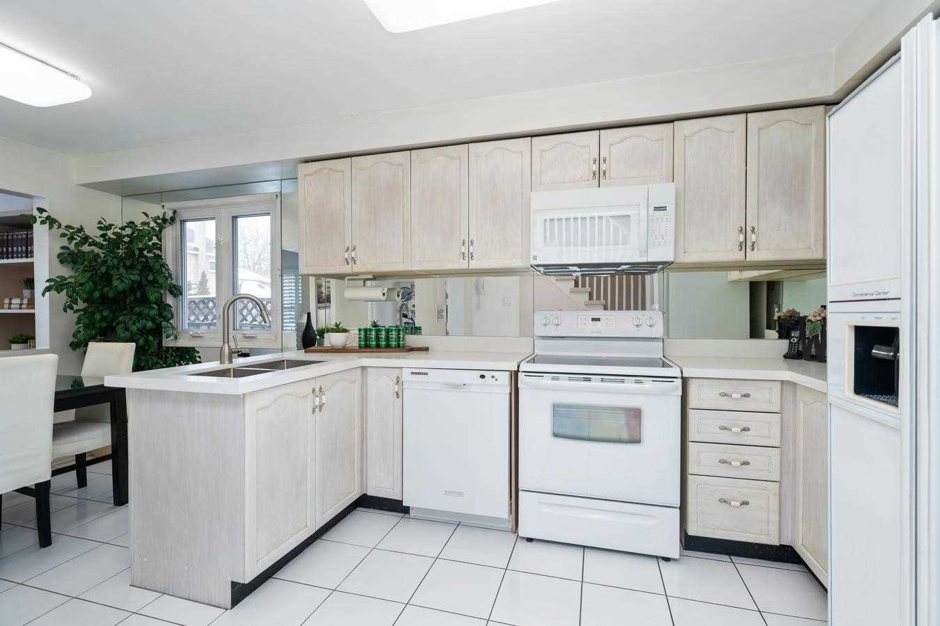 Listing W5966889 - Large Photo # 19