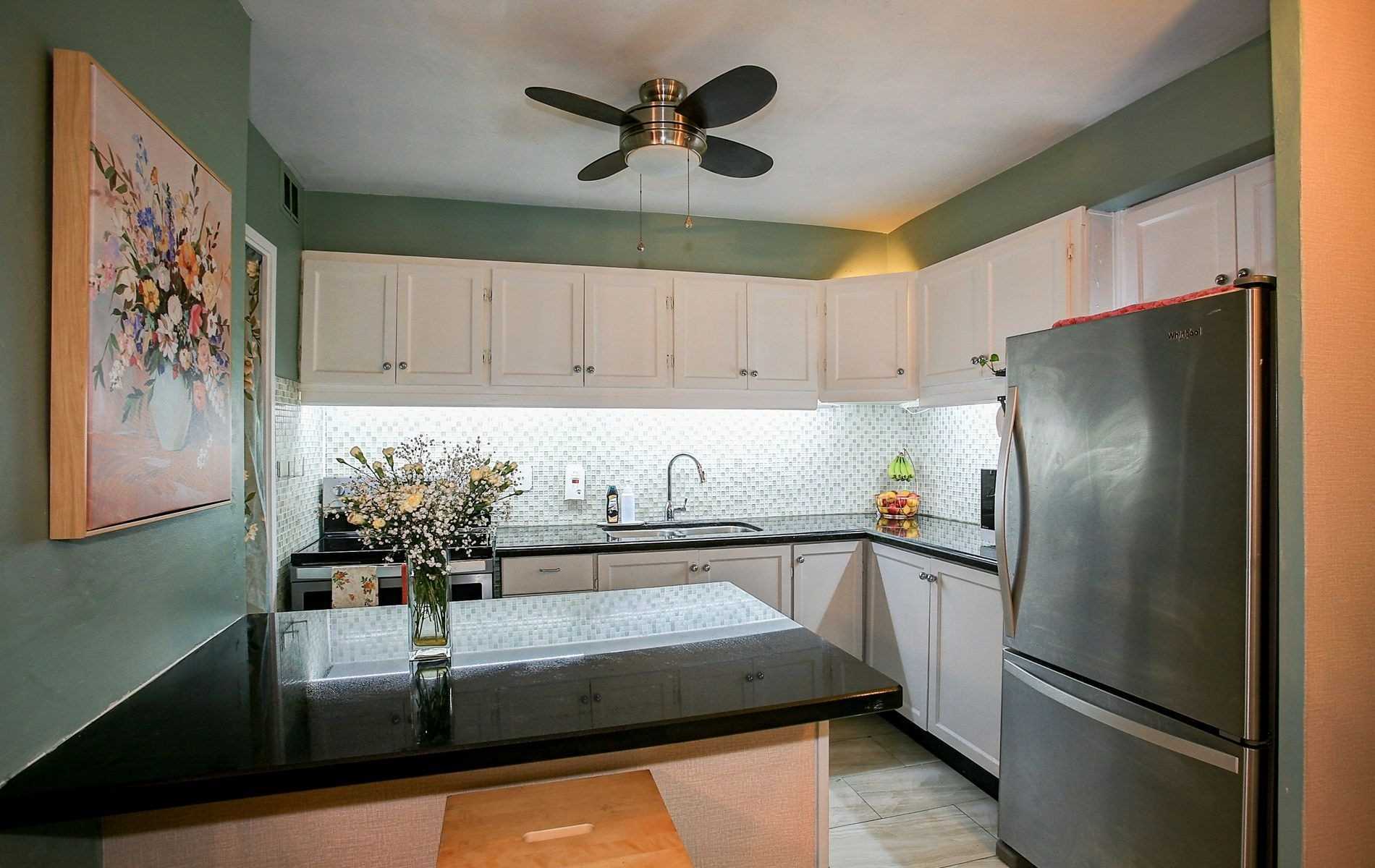 Listing W5967049 - Large Photo # 6