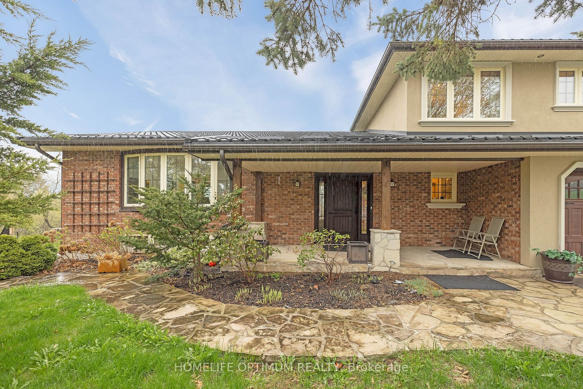 Listing W5967084 - Large Photo # 2