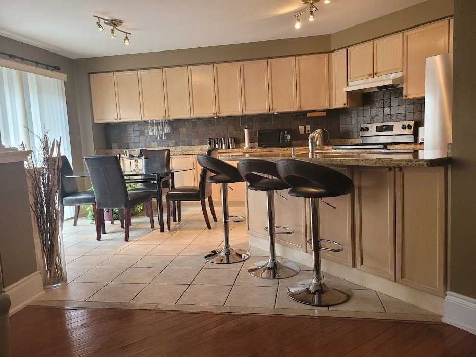 Listing W5967113 - Large Photo # 12