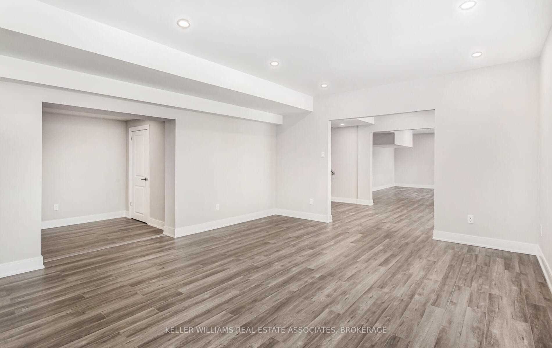Listing W5967115 - Large Photo # 32