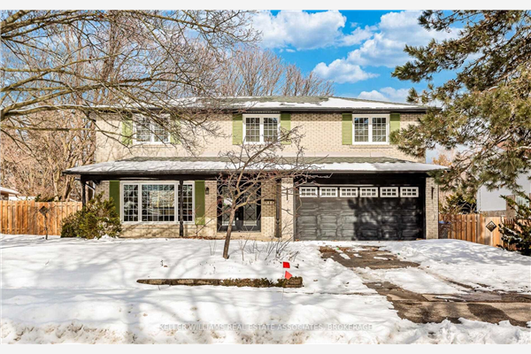 833 Calder Rd, Mississauga