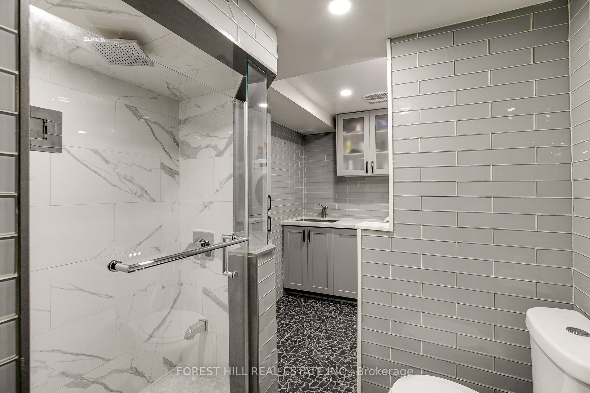 Listing W5967140 - Large Photo # 31