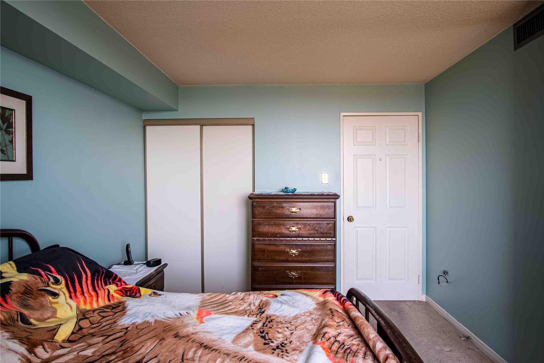 Listing W5967167 - Large Photo # 31