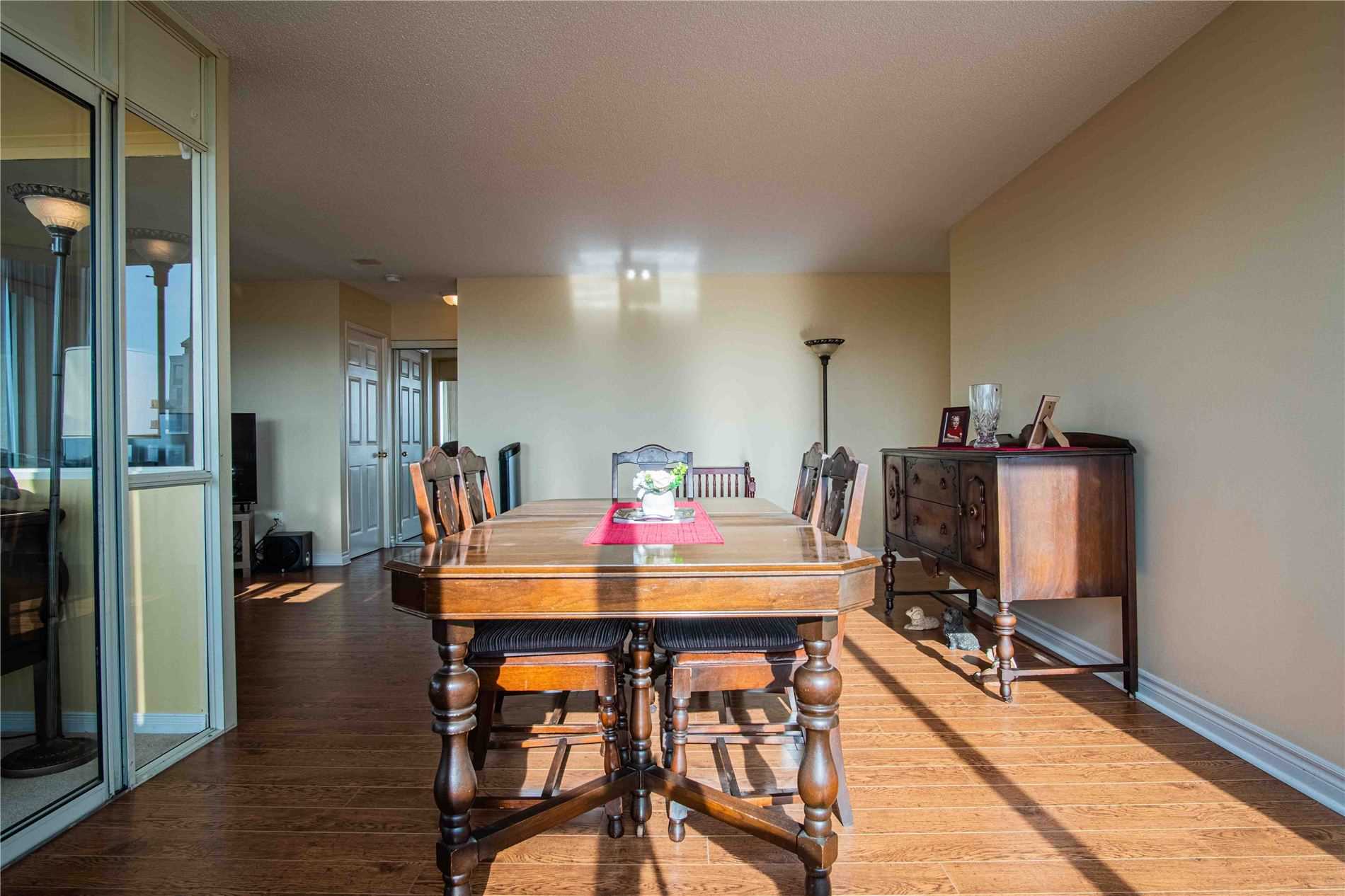 Listing W5967167 - Large Photo # 6