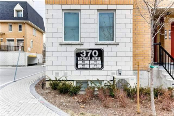 370 Hopewell Ave, Toronto