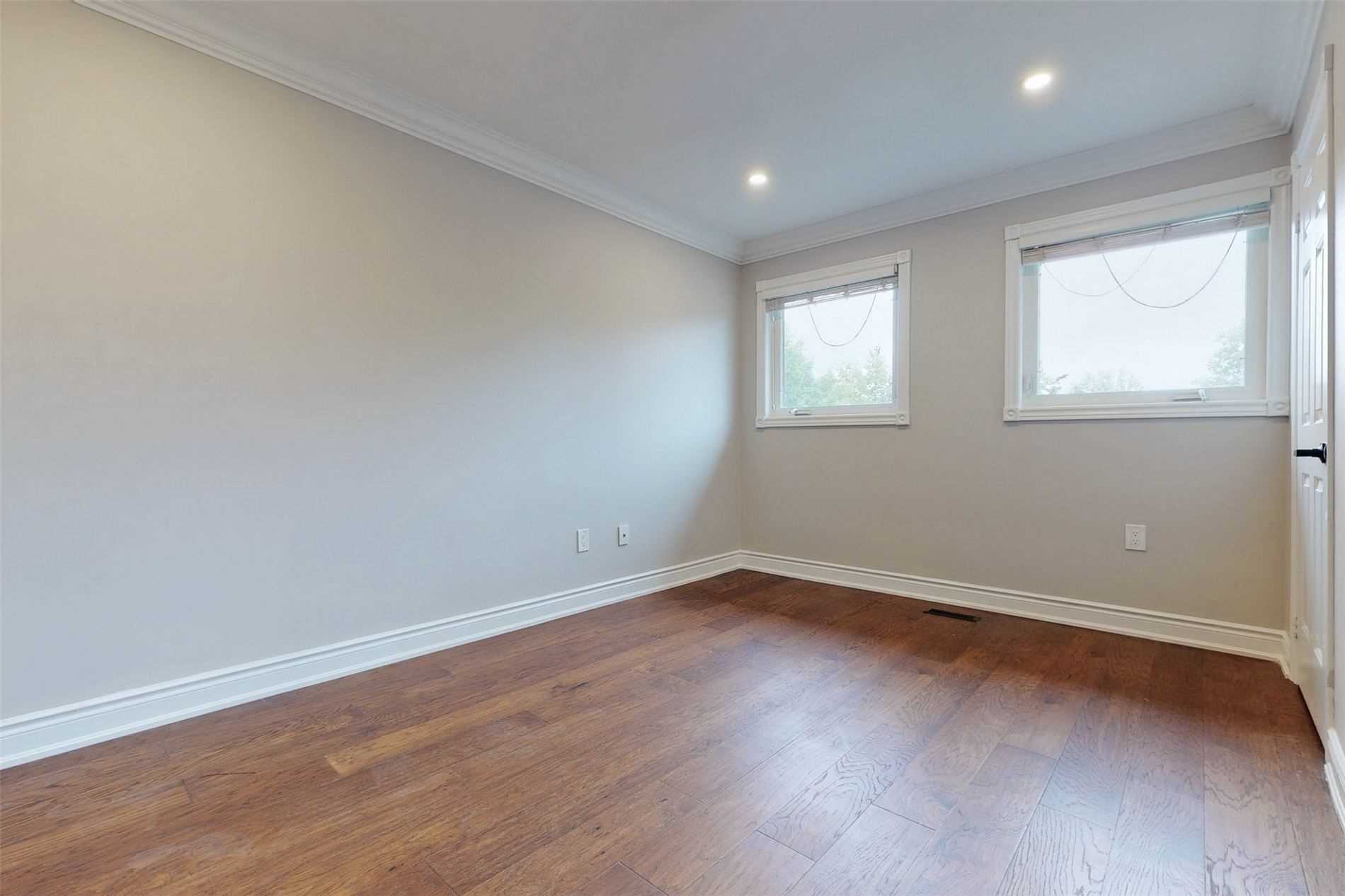 Listing W5967335 - Large Photo # 24