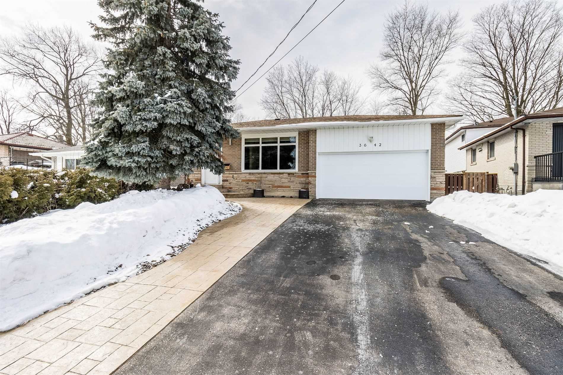 Listing W5967351 - Large Photo # 1