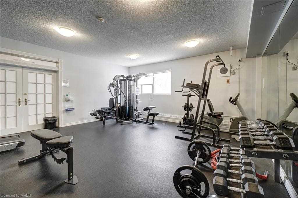 Listing W5967411 - Large Photo # 4