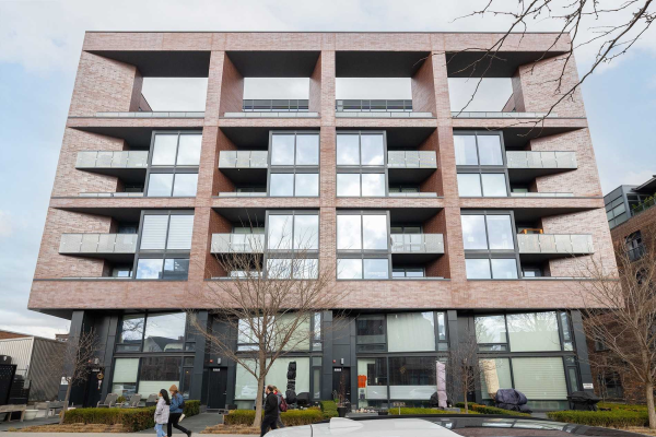 383 Sorauren Ave, Toronto