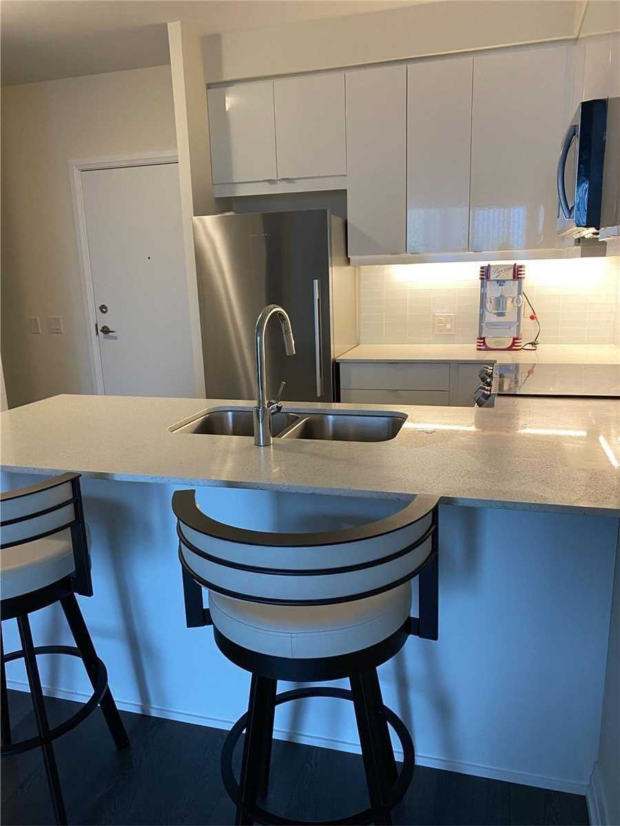 50 Thomas Riley Rd, #819