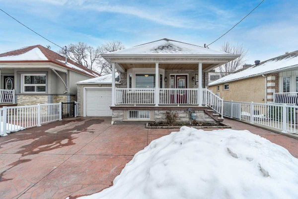 16 Hertford Ave, Toronto
