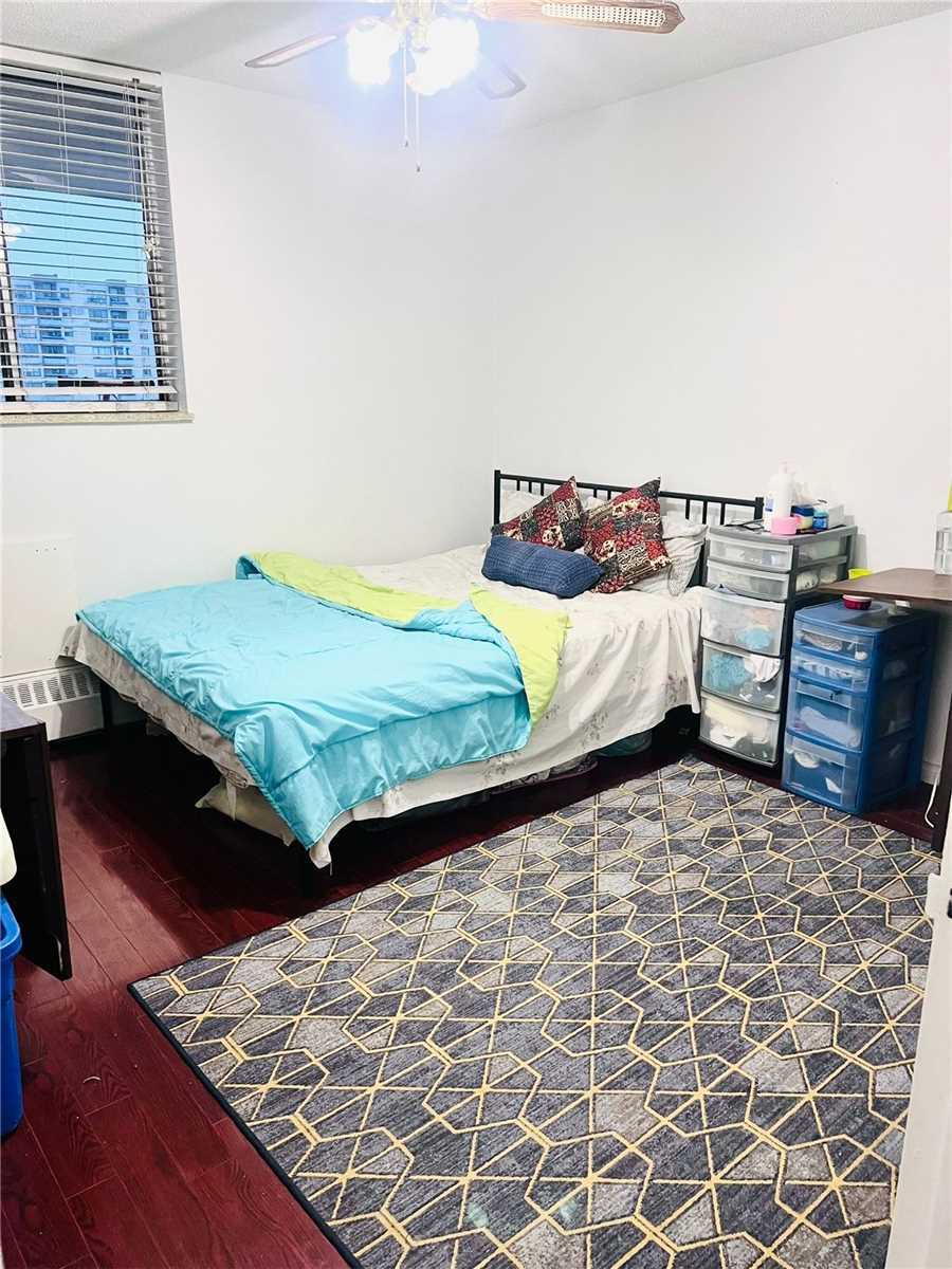 Listing W5967611 - Large Photo # 19