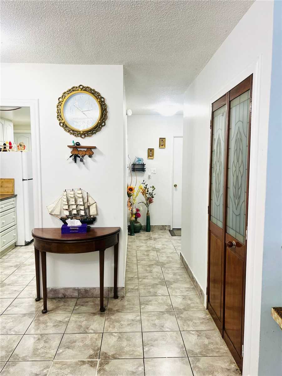 Listing W5967611 - Large Photo # 8