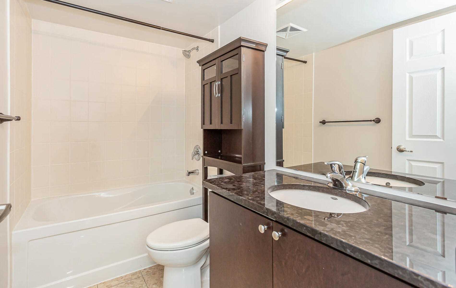 Listing W5967713 - Large Photo # 12