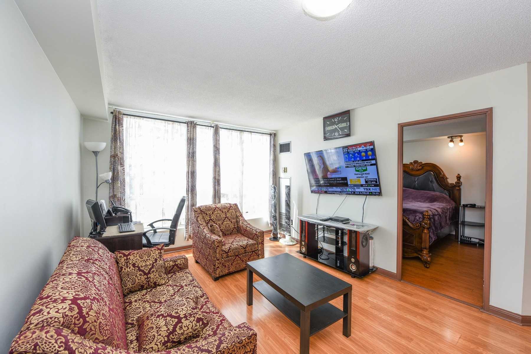 Listing W5967755 - Large Photo # 28