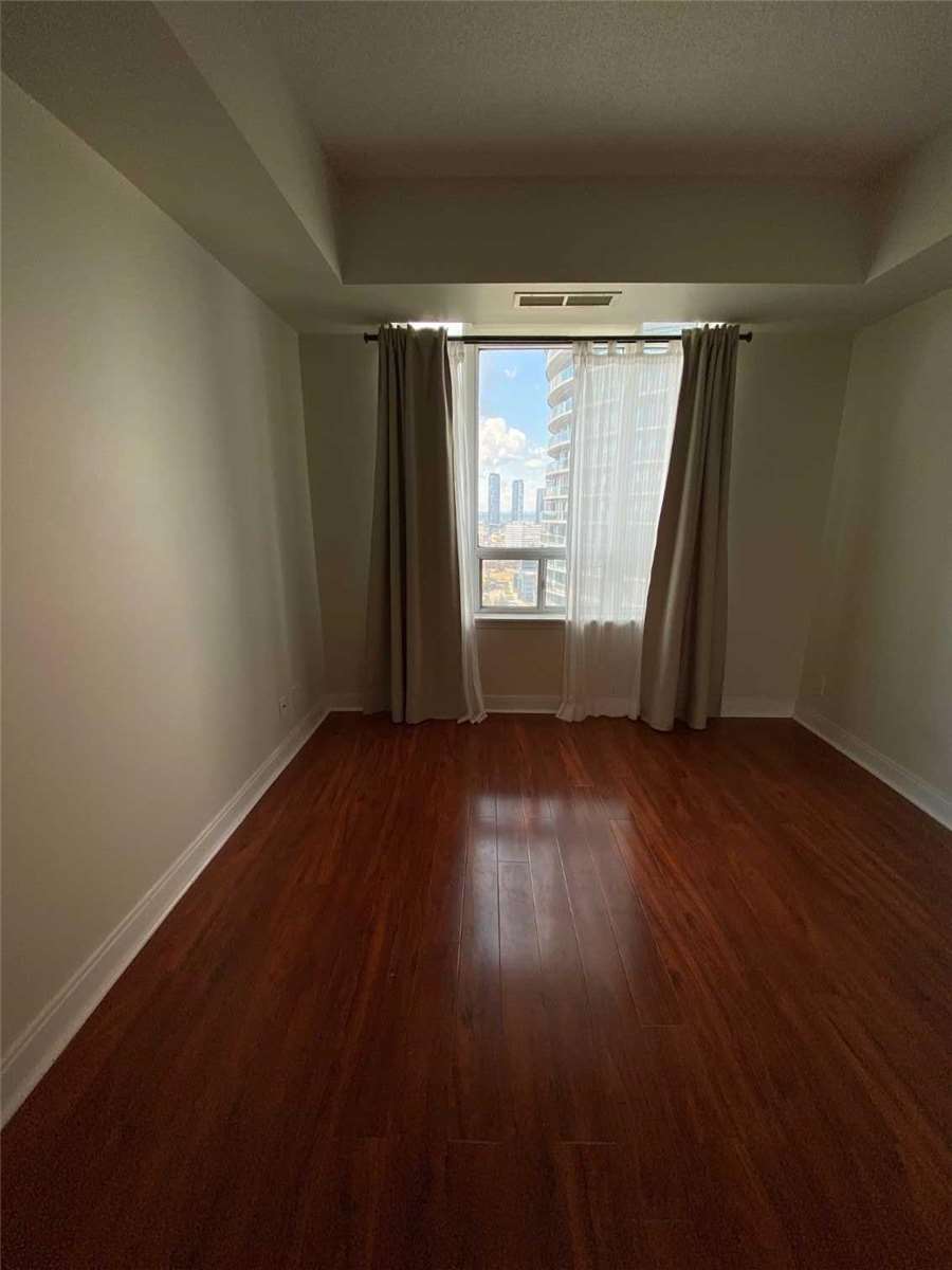 Listing W5967817 - Large Photo # 13