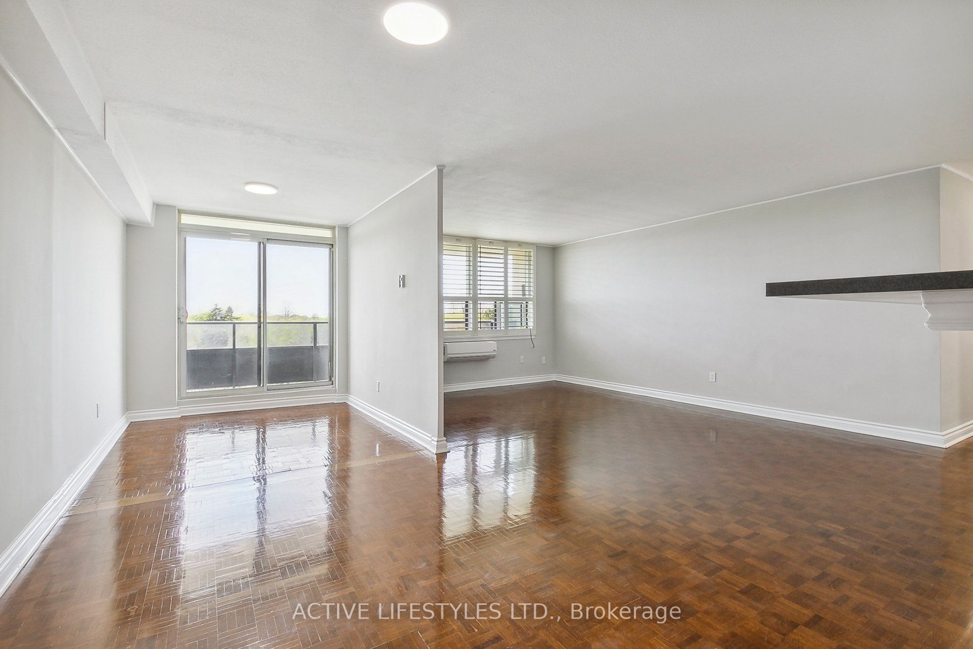 511 The West Mall, #503
