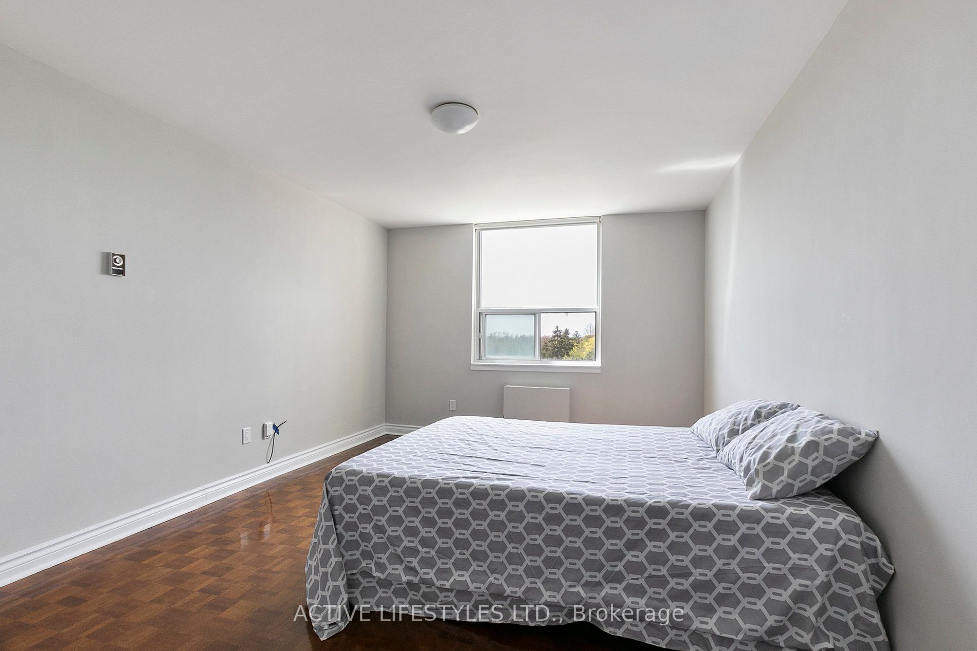 511 The West Mall, #503