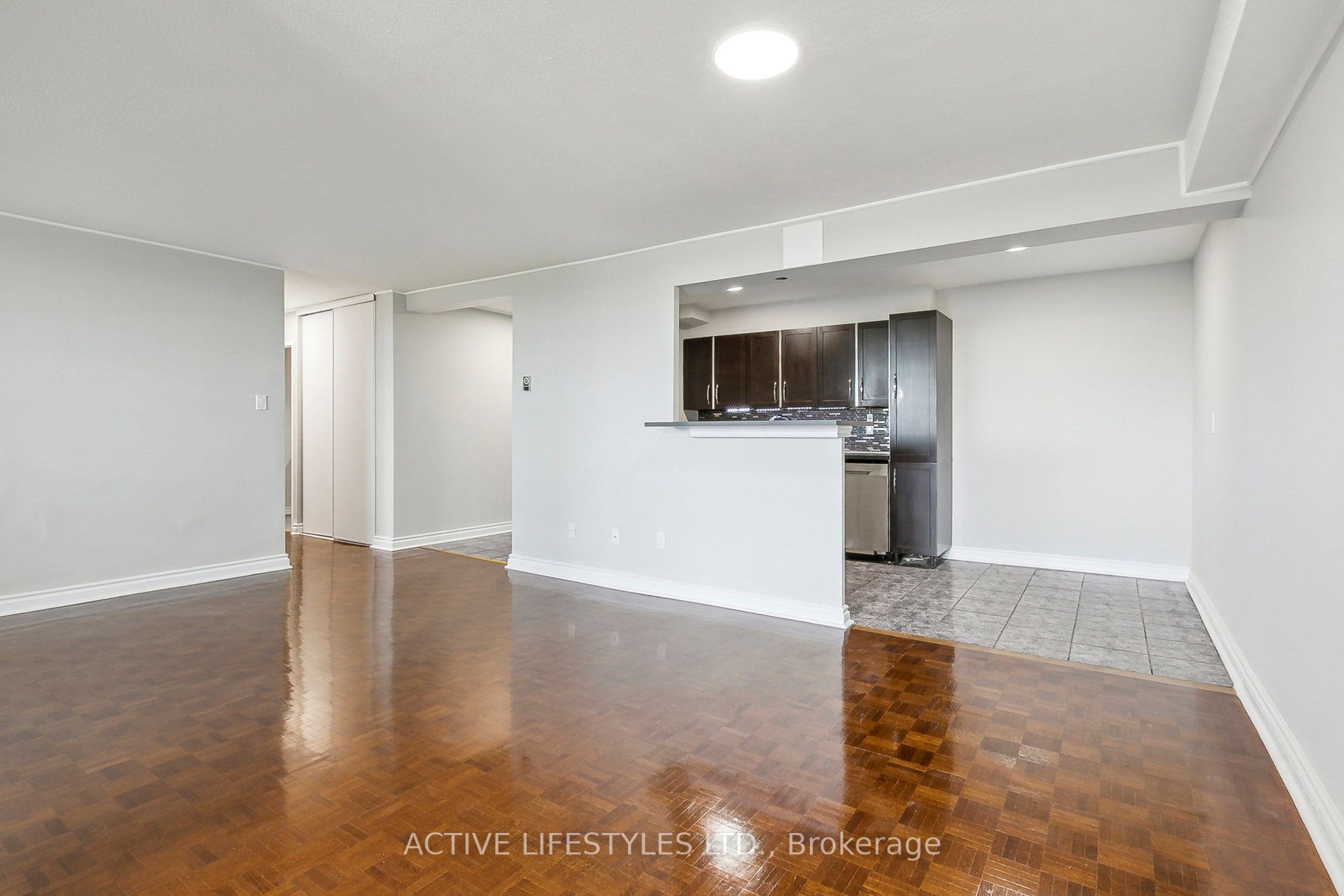 511 The West Mall, #503