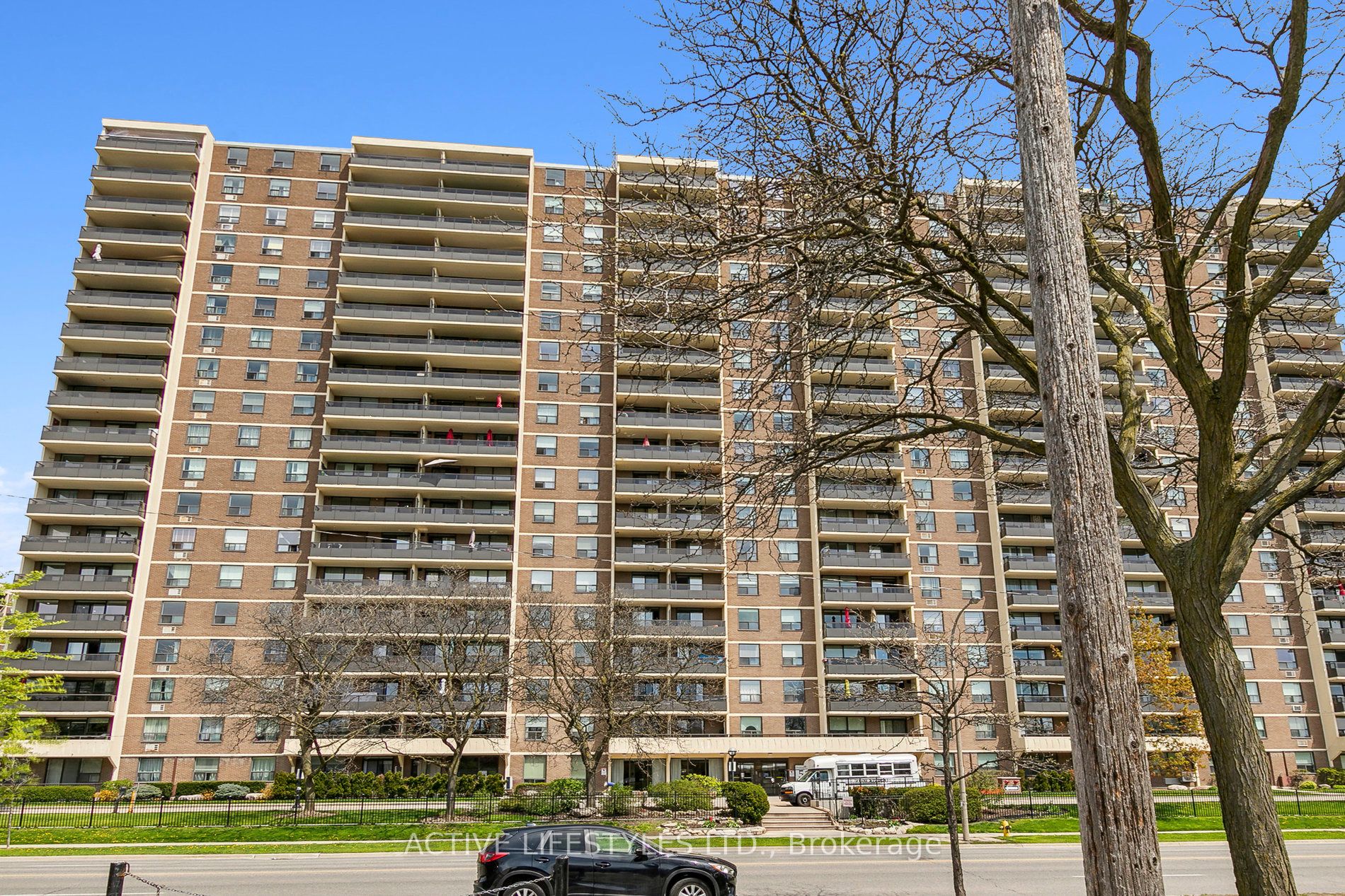 511 The West Mall, #503