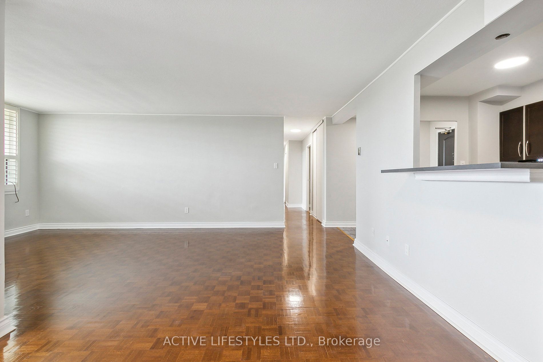 511 The West Mall, #503