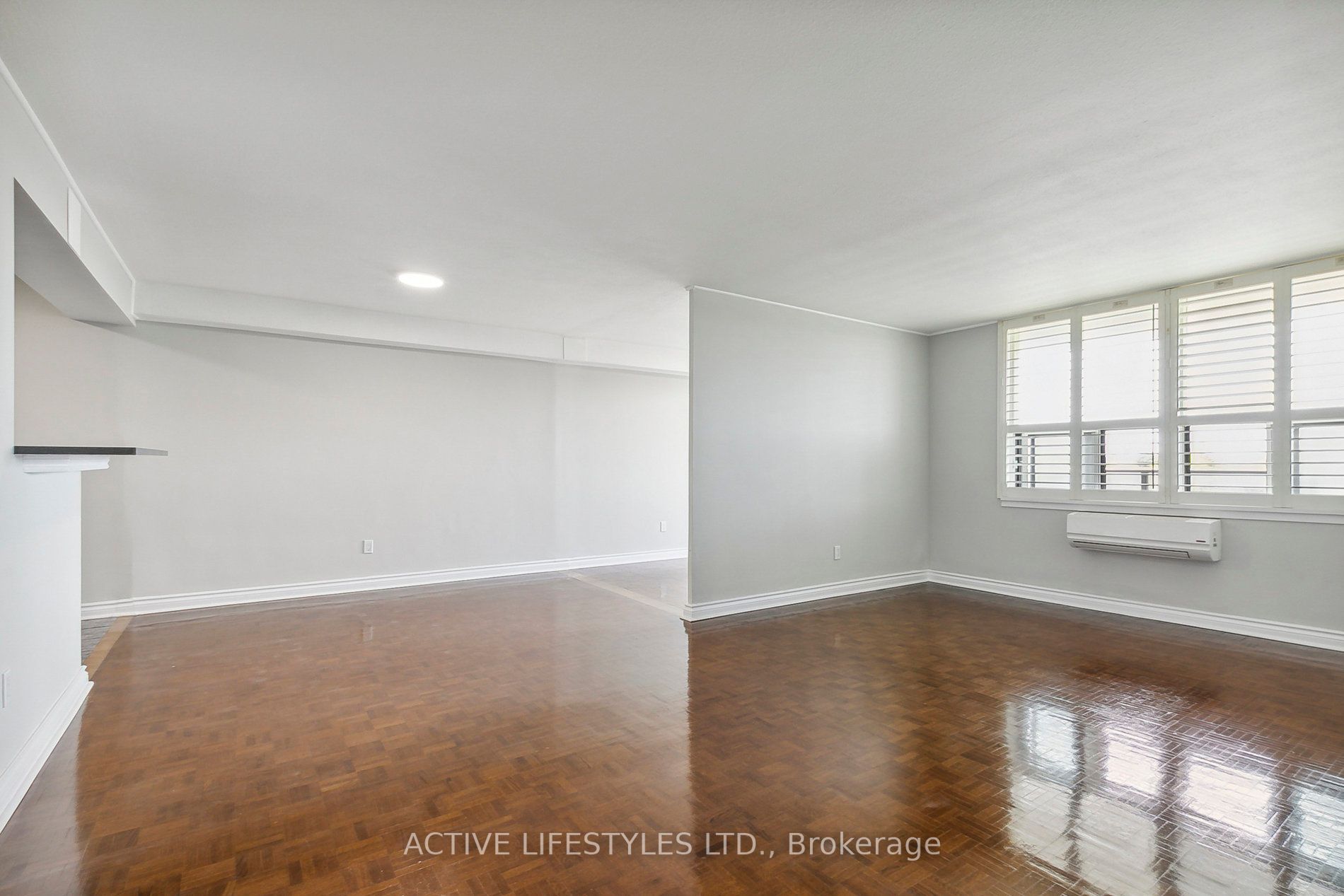 511 The West Mall, #503