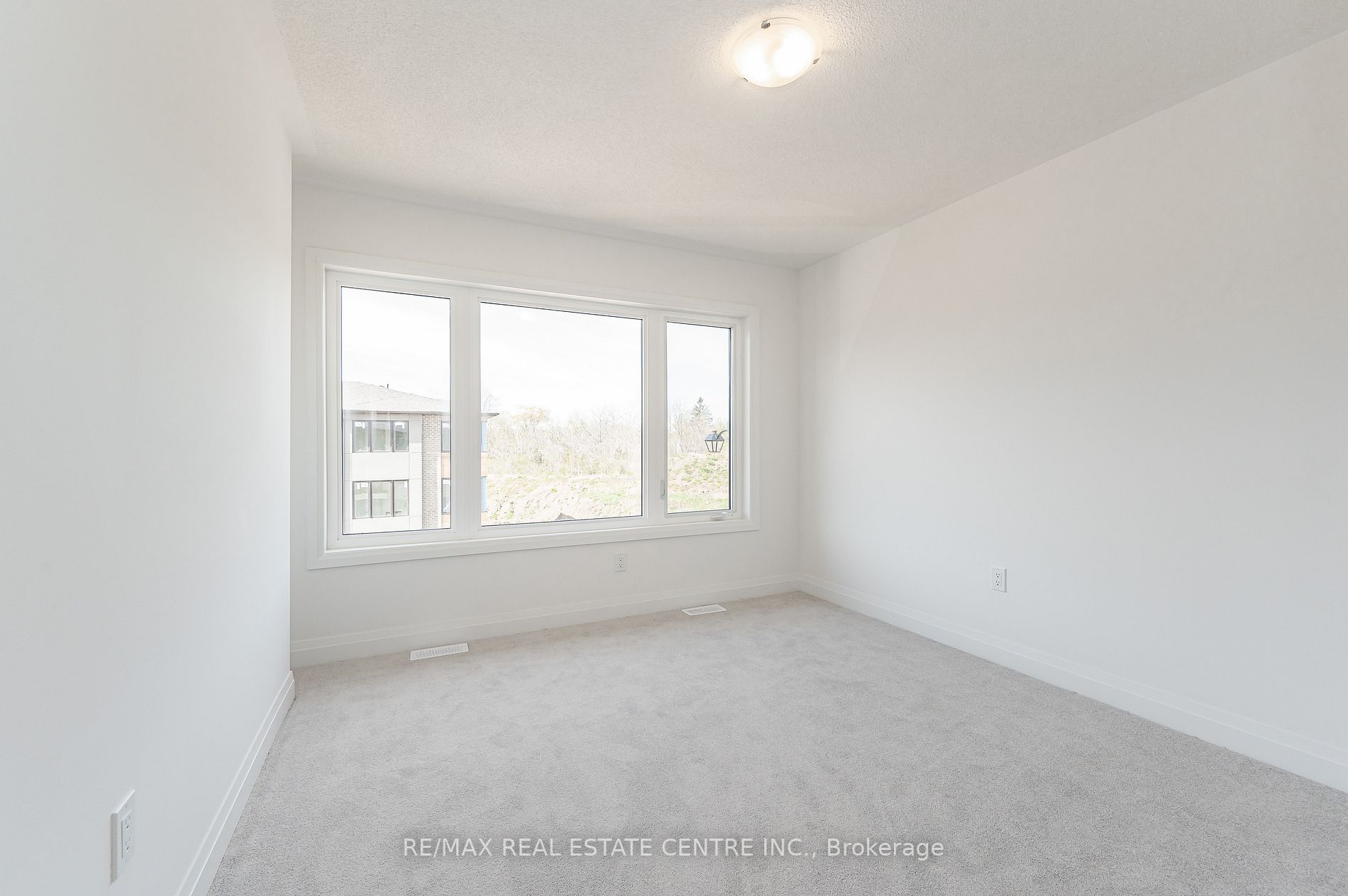 Listing W5967964 - Large Photo # 33