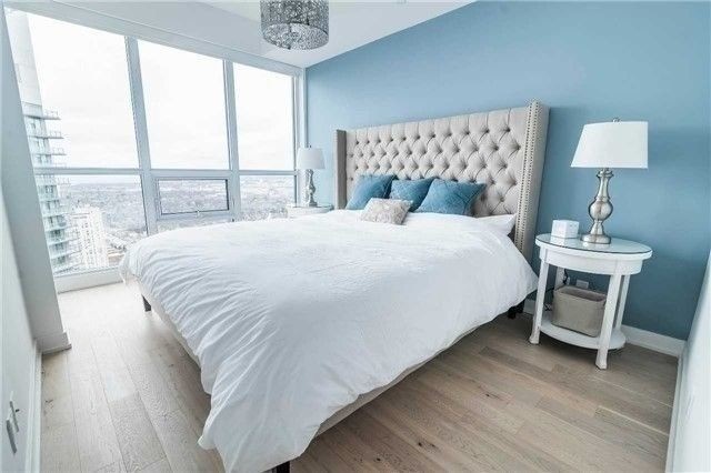 2212 Lakeshore Blvd W, #Lph03