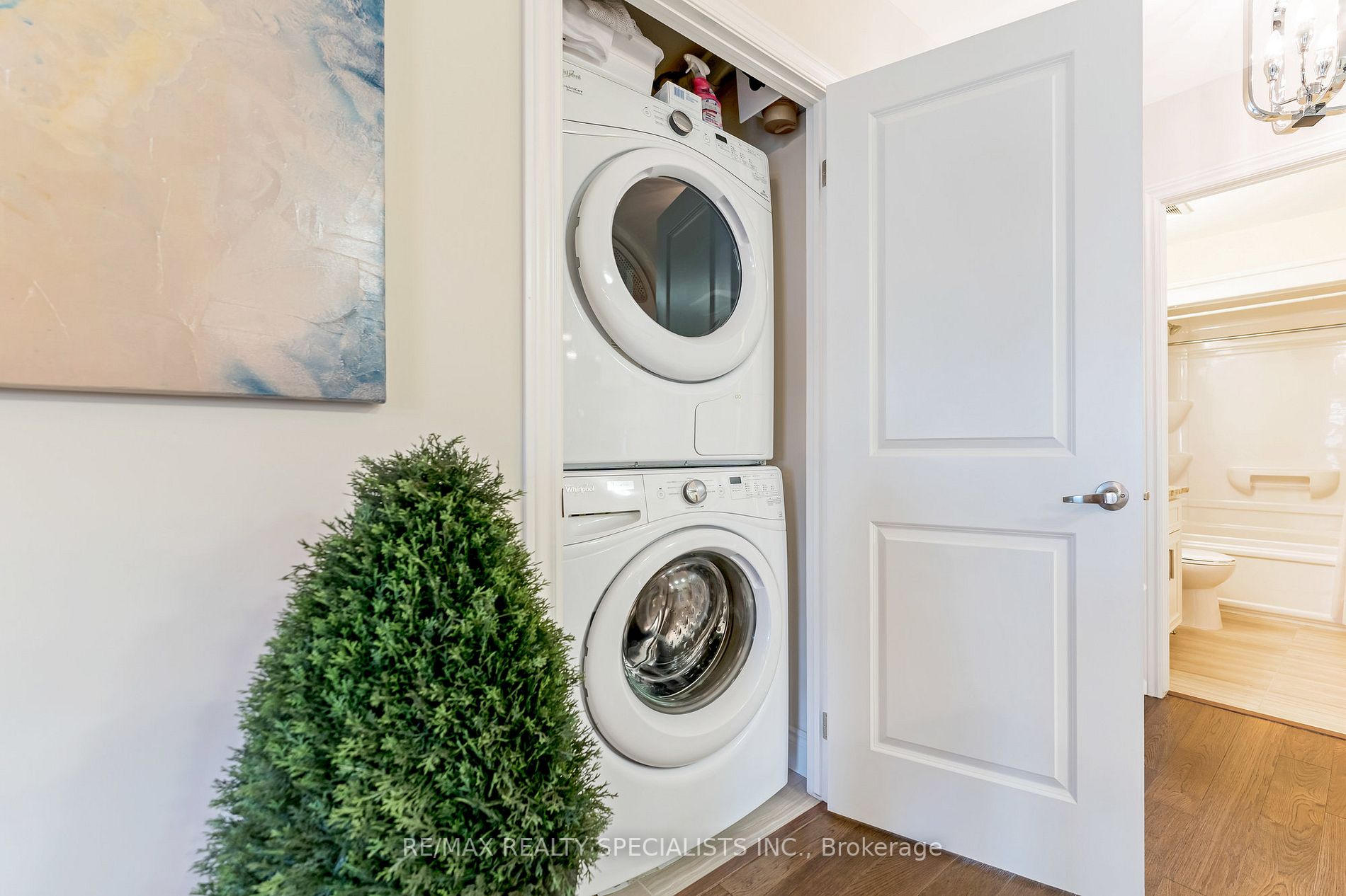 Listing W5968084 - Large Photo # 17