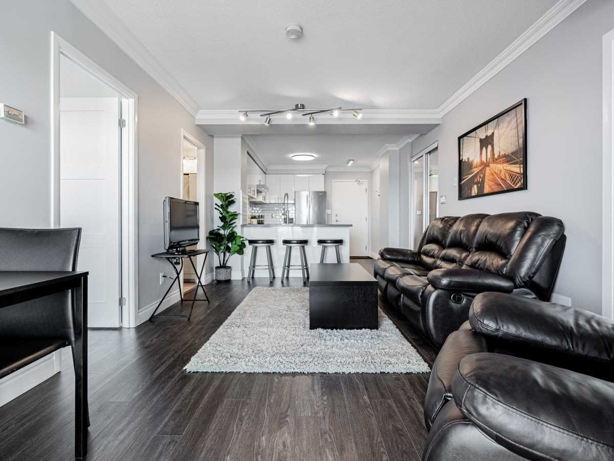 Listing W5968173 - Large Photo # 14