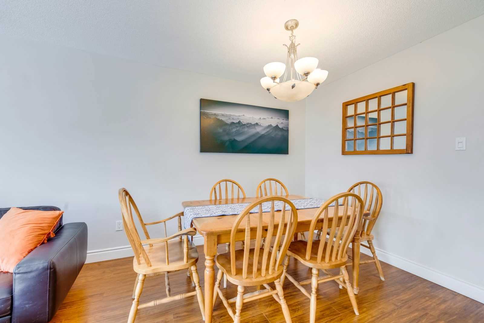 Listing W5968179 - Large Photo # 14