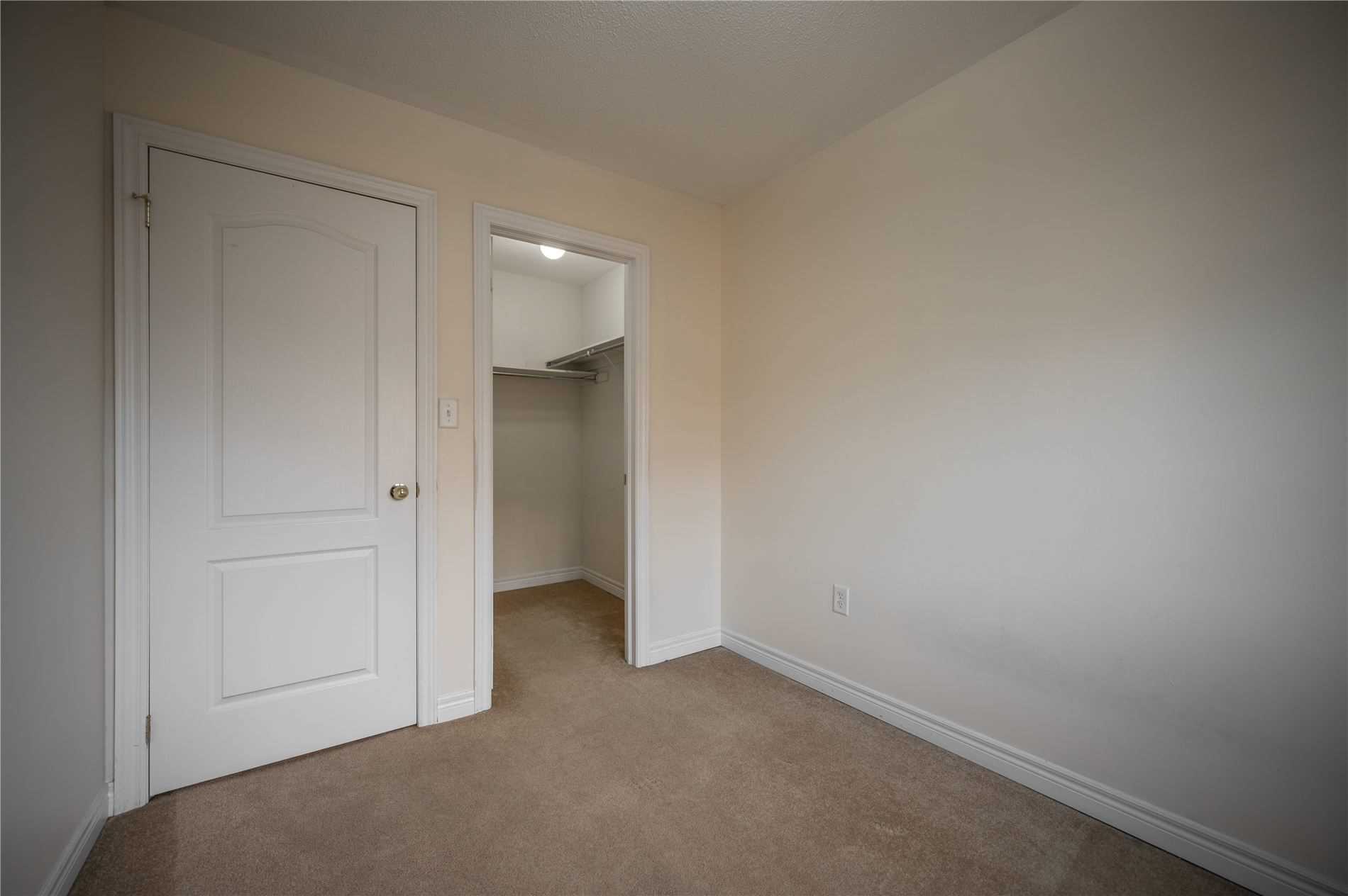 Listing W5968287 - Large Photo # 13