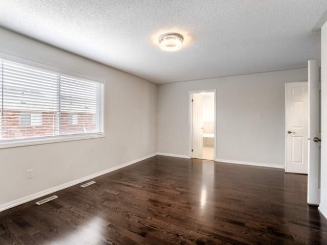 Listing W5968363 - Large Photo # 26